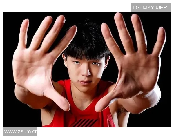 杨瀚森谈球队增重要求:我自然发展觉得自己挺好 杨瀚森谈球队增重要求:我自然发展觉得自己挺好