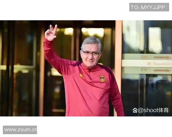 伊万:足协提议部分球员留洋需说服俱乐部与家长支持 伊万:足协提议部分球员留洋需说服俱乐部与家长支持