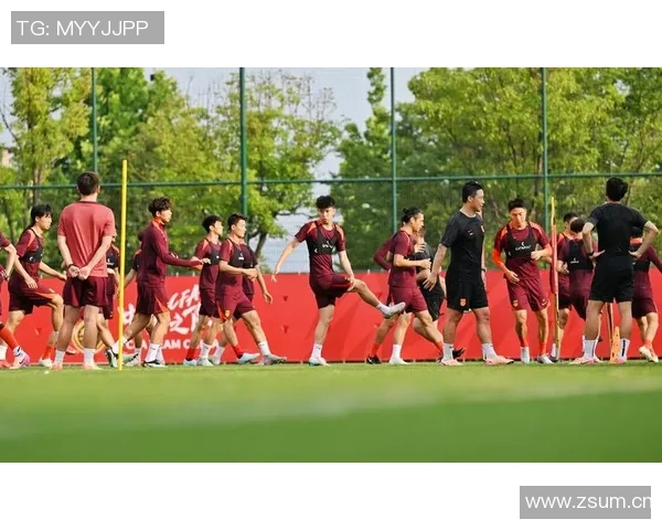 国足备战简朴原则落实饮食起居不享特殊待遇全力以赴迎战