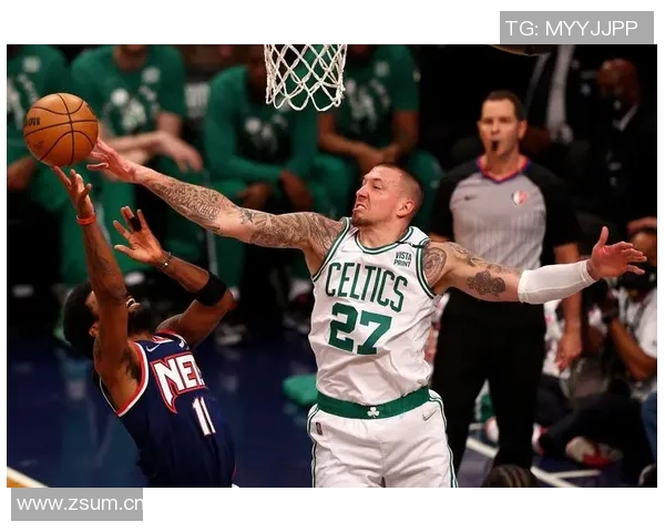 锡安受犯规影响出场31分钟仅得12分7篮板4助攻表现低迷