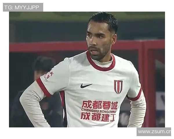 德尔加多错失反击机会被替换下场情绪低落引发关注